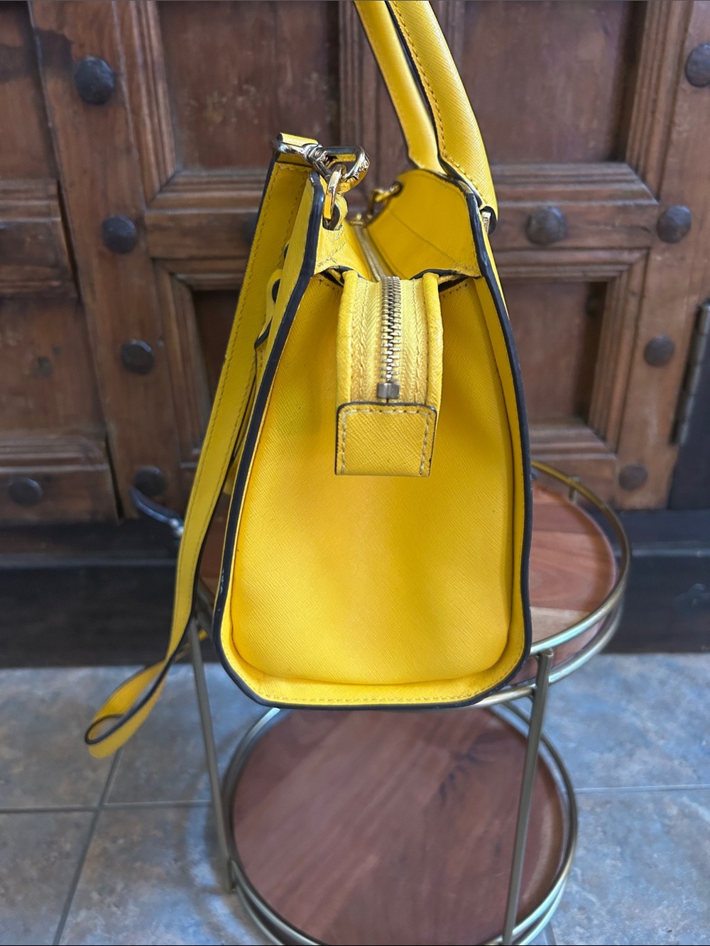 MICHAEL Michael Kors Selma satchel in yellow saffiano leather crossbody, EUC - Picture 7 of 12